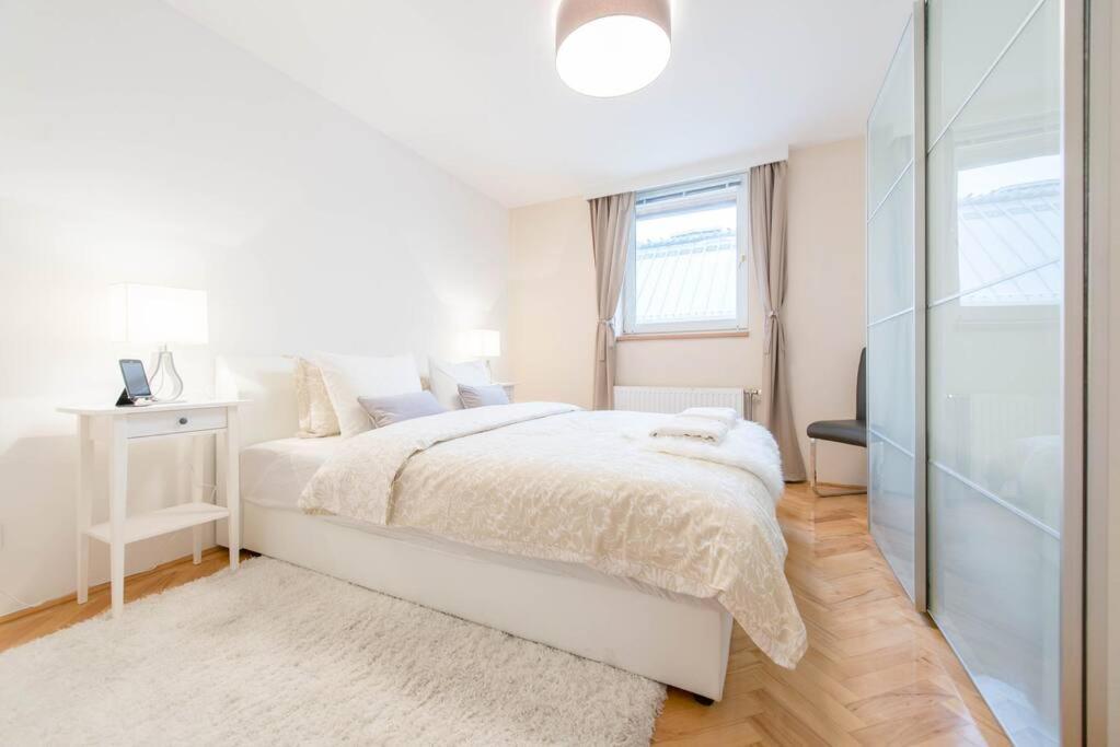 Venus Apartments - Renate Budapest Esterno foto